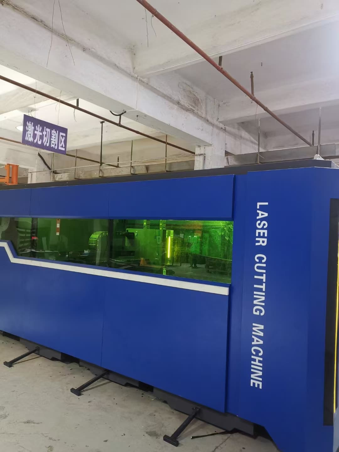 Laser Cutting Machine